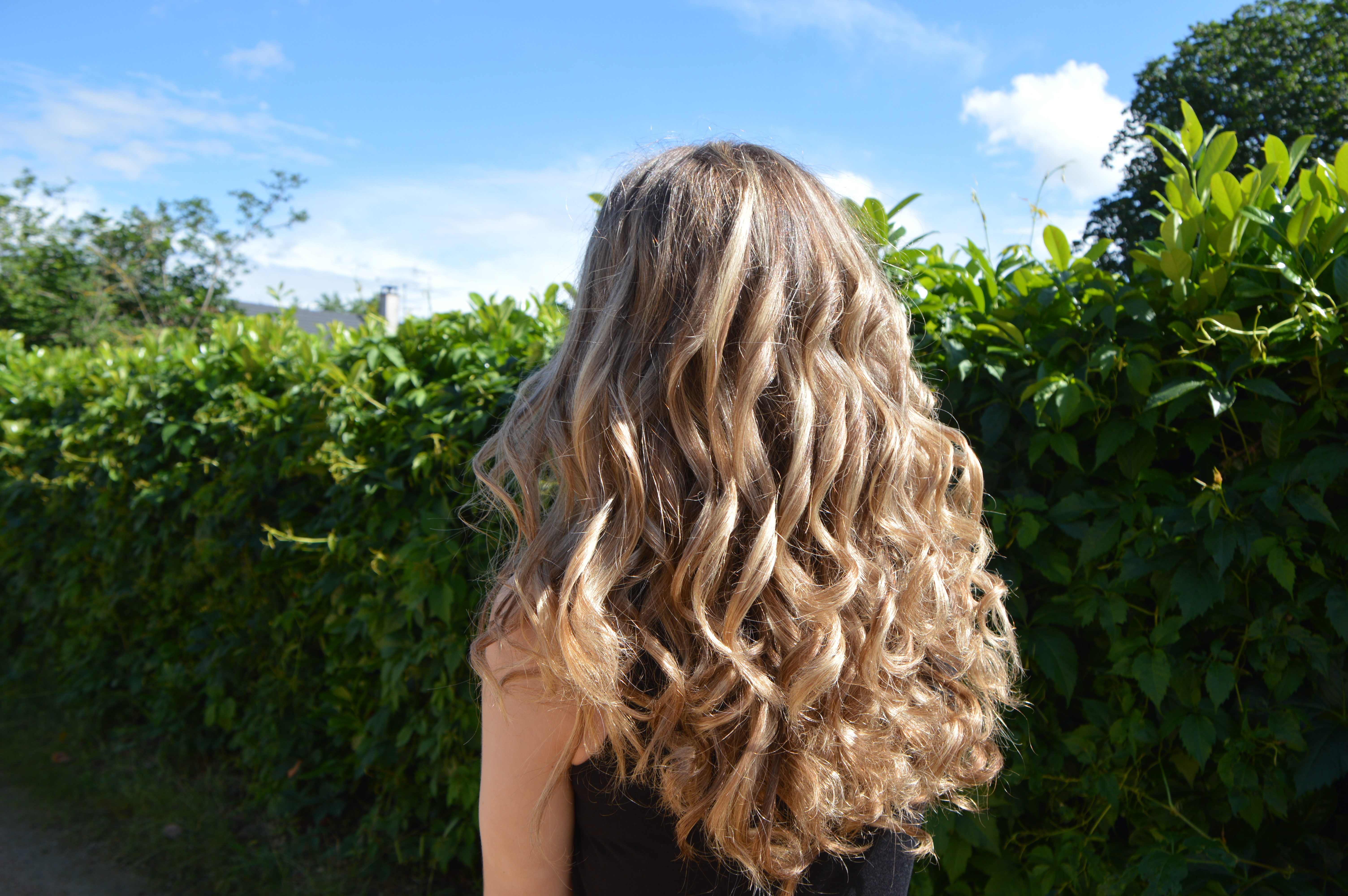 coiffure-bouclée.